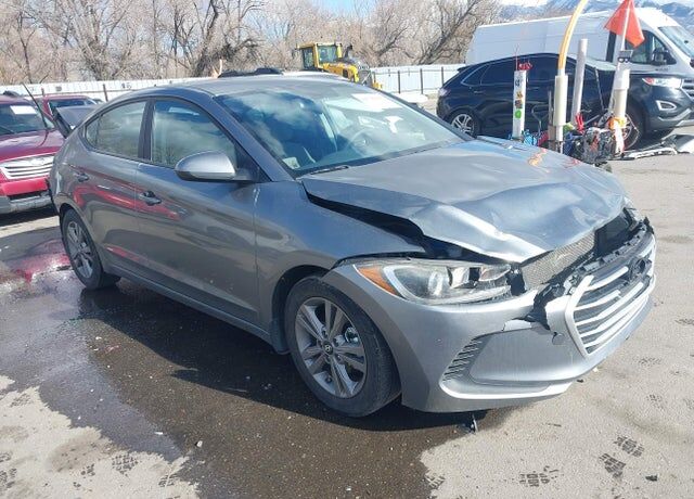 2017 HYUNDAI Elantra