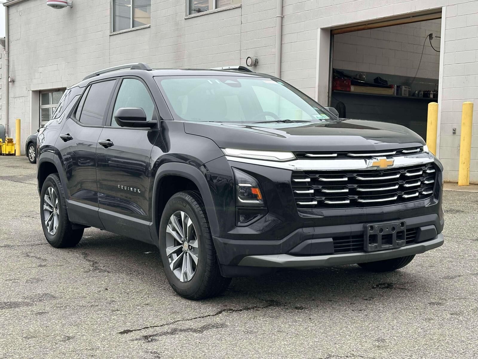 2025 CHEVROLET Equinox