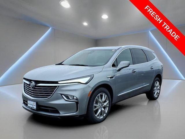 2023 BUICK Enclave