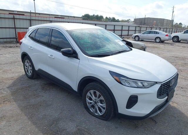 2024 FORD Escape