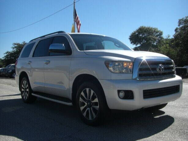 2008 TOYOTA Sequoia