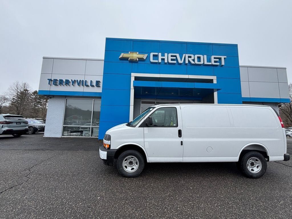 2026 CHEVROLET Express