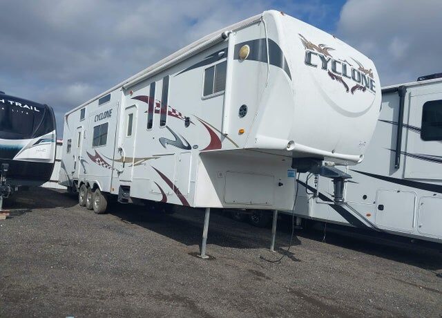 2009 HEARTLAND RECREATIONAL VEHICLES LLC Heartland Recreational Vehicles LLC