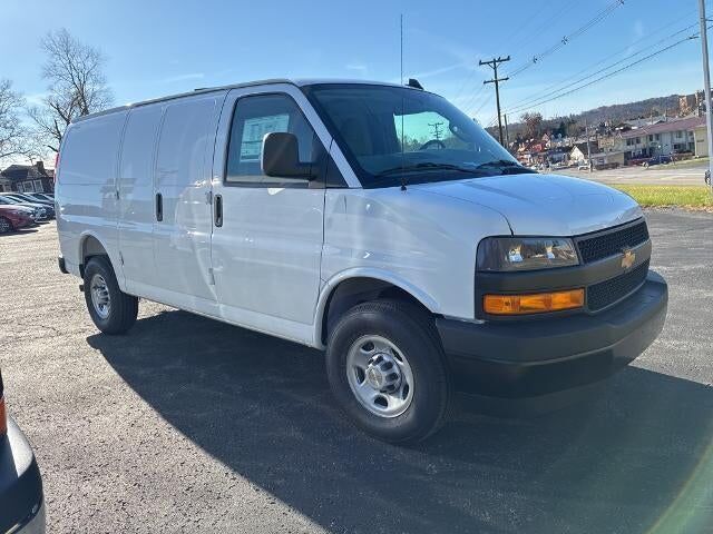 2025 CHEVROLET Express