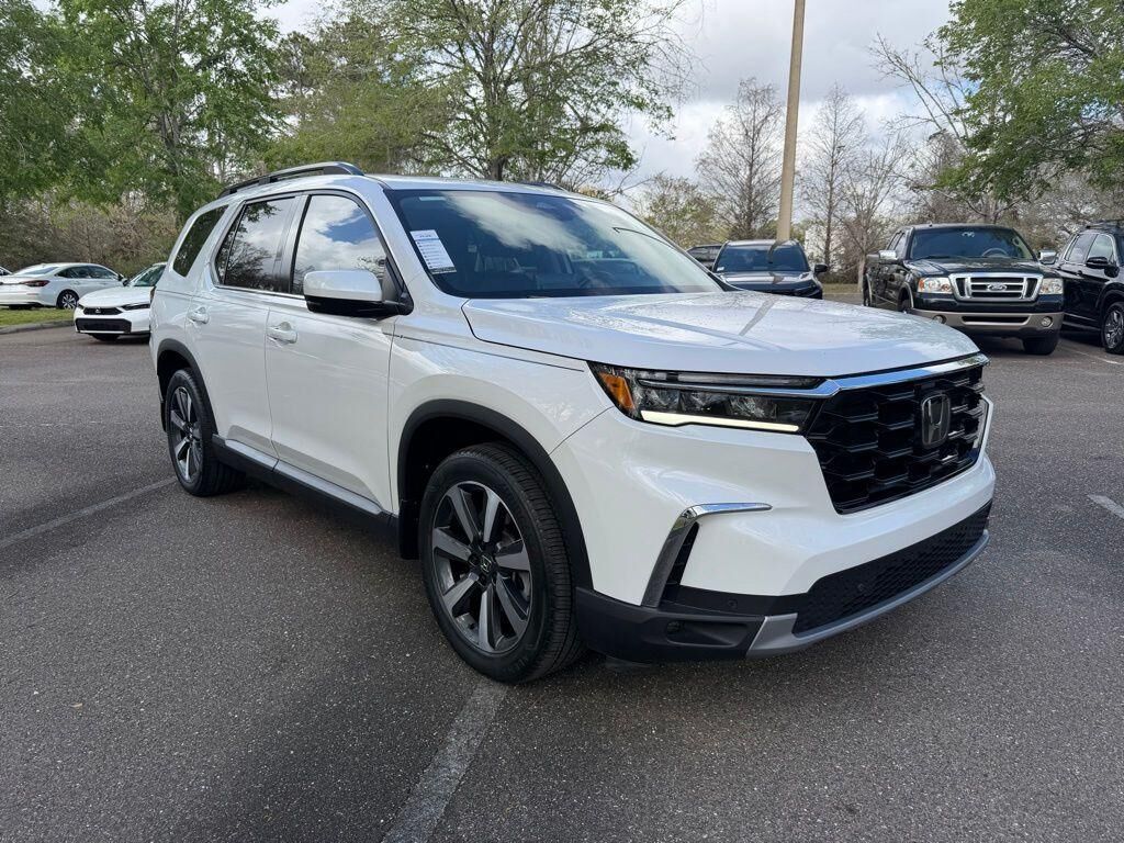 2025 HONDA Pilot