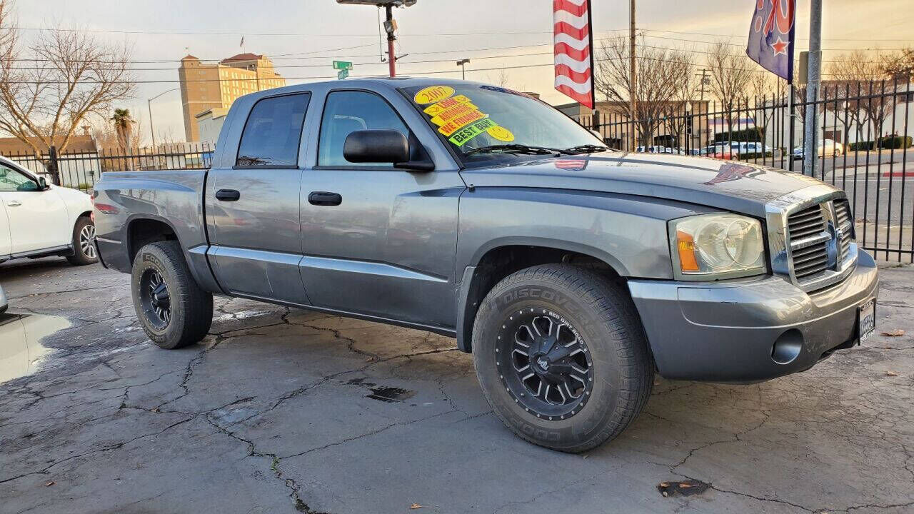 2007 DODGE Dakota