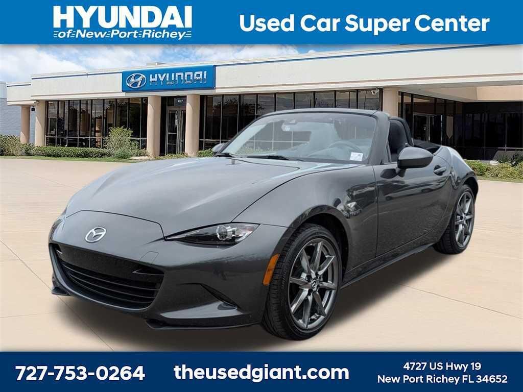2022 MAZDA MX-5