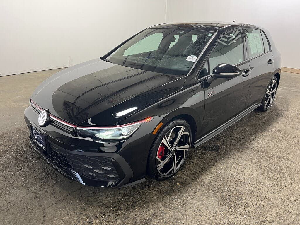 2025 VOLKSWAGEN Golf GTI