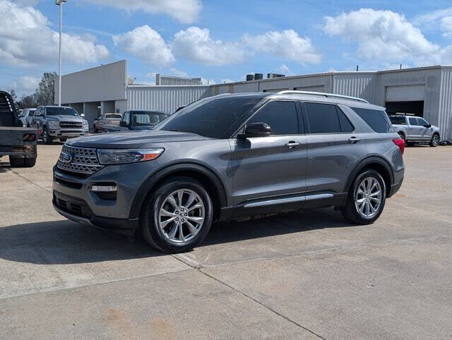 2021 FORD Explorer