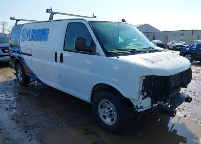 2017 CHEVROLET Express