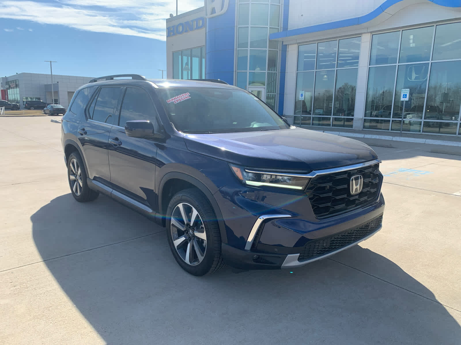 2025 HONDA Pilot