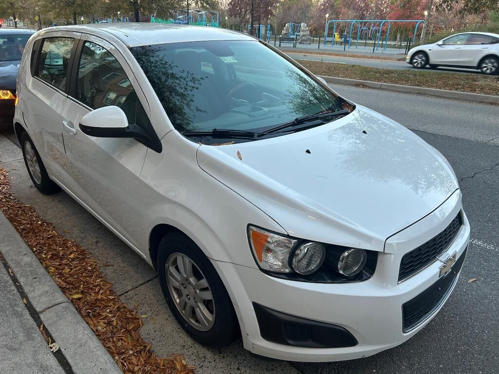 2013 CHEVROLET Sonic