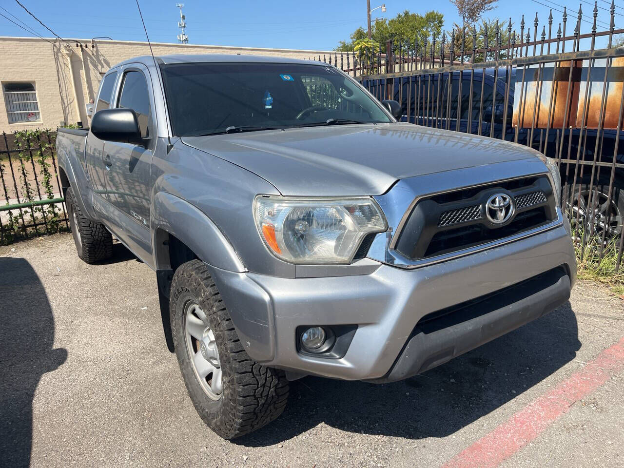 2014 TOYOTA Tacoma