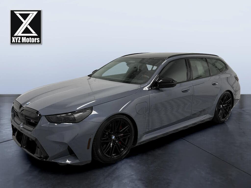 2025 BMW M5
