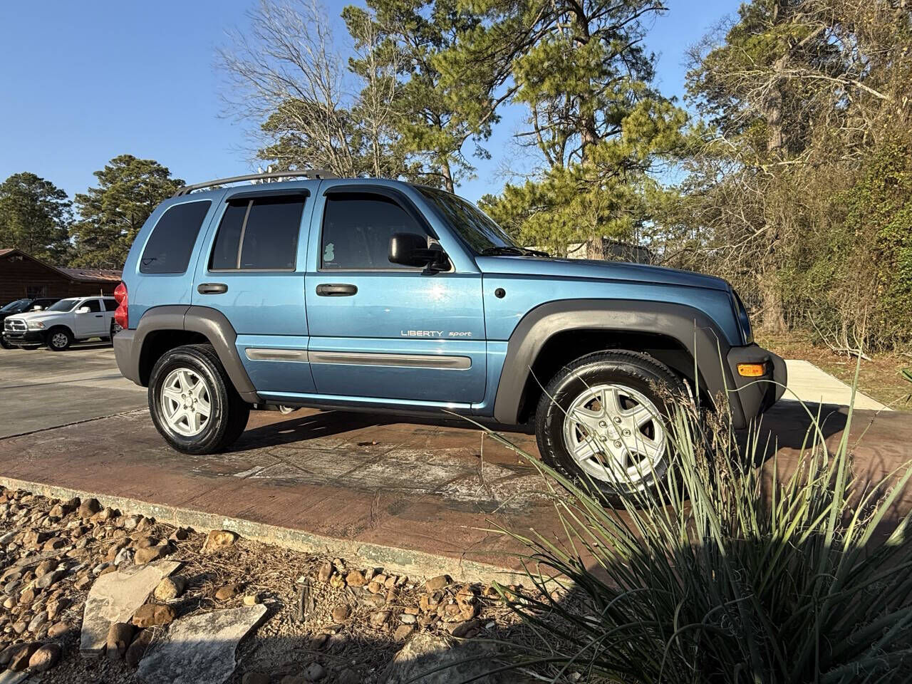 2003 JEEP Liberty