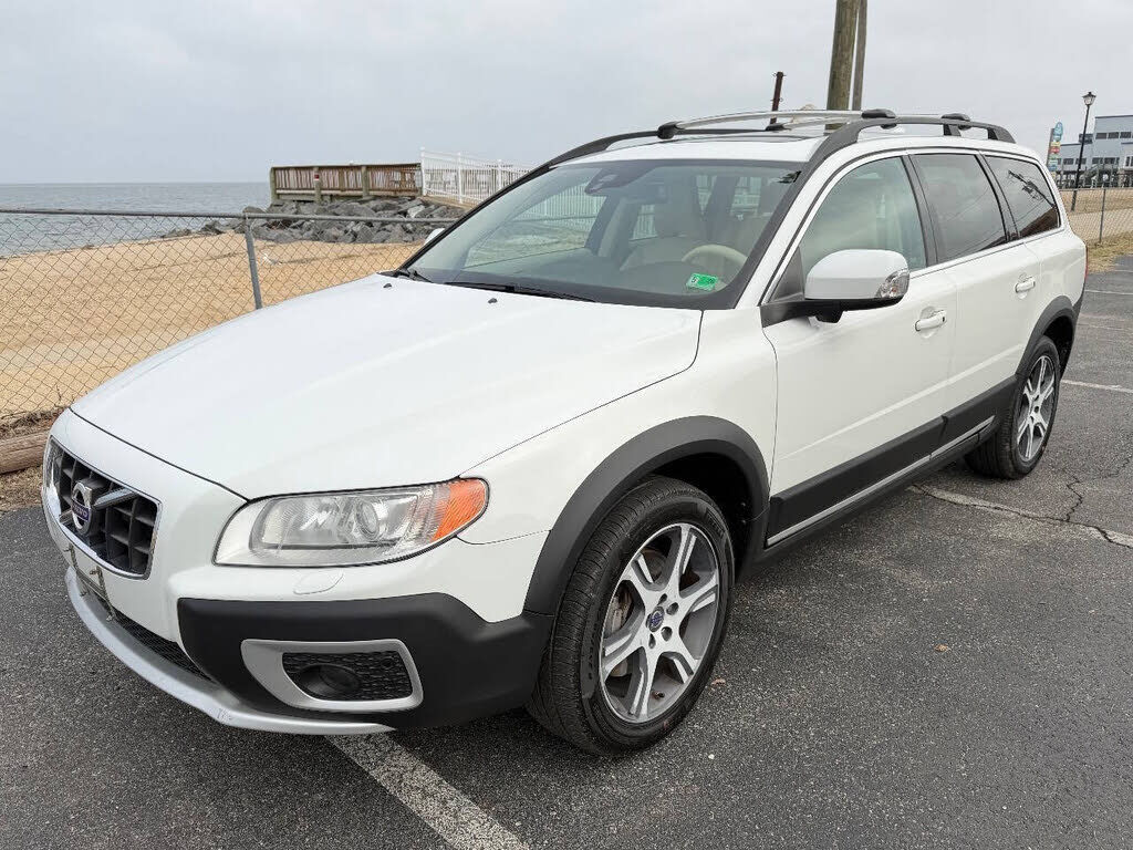 2013 VOLVO XC70
