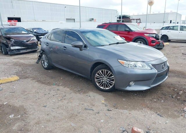 2014 LEXUS ES