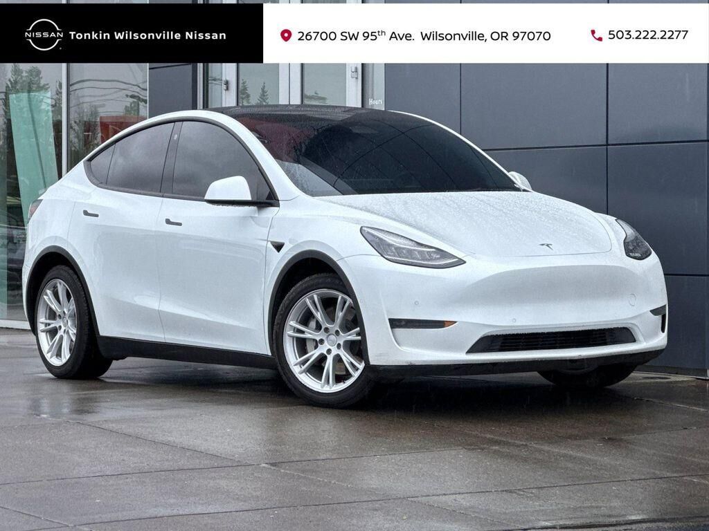 2021 TESLA Model Y