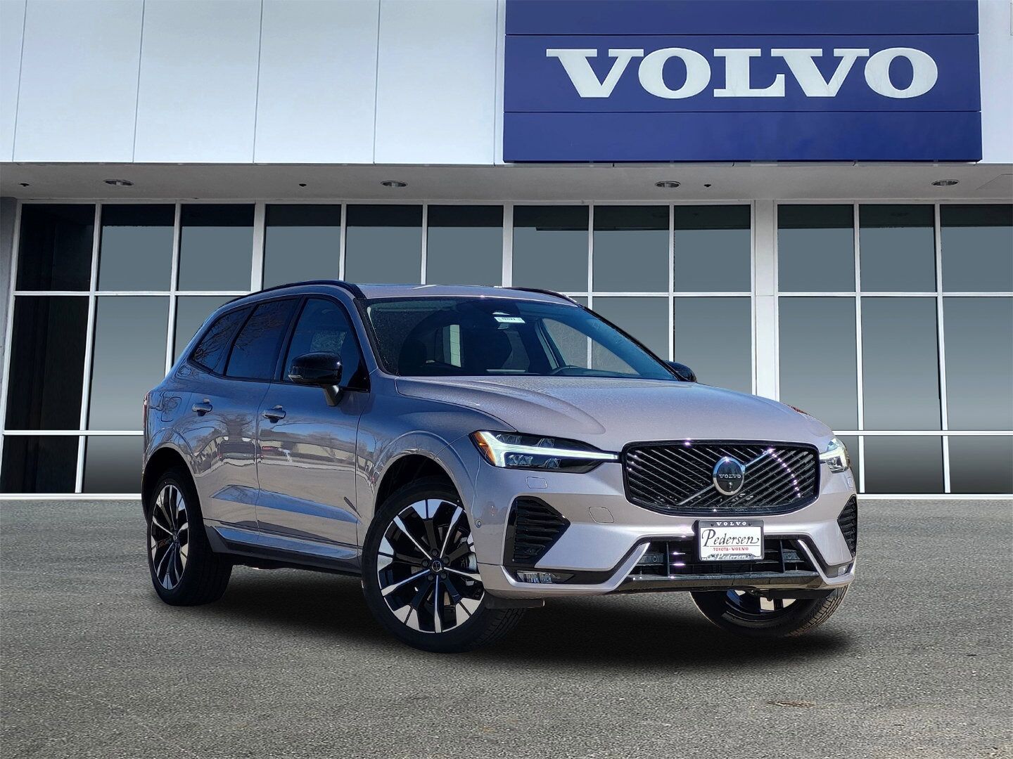 2026 VOLVO XC60
