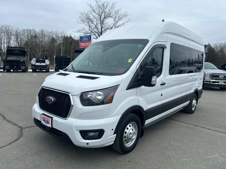 2024 FORD Transit