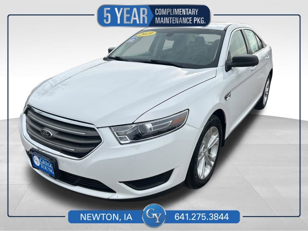 2019 FORD Taurus