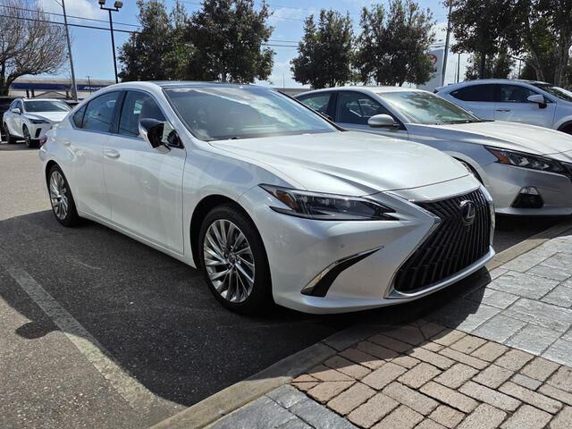 2023 LEXUS ES