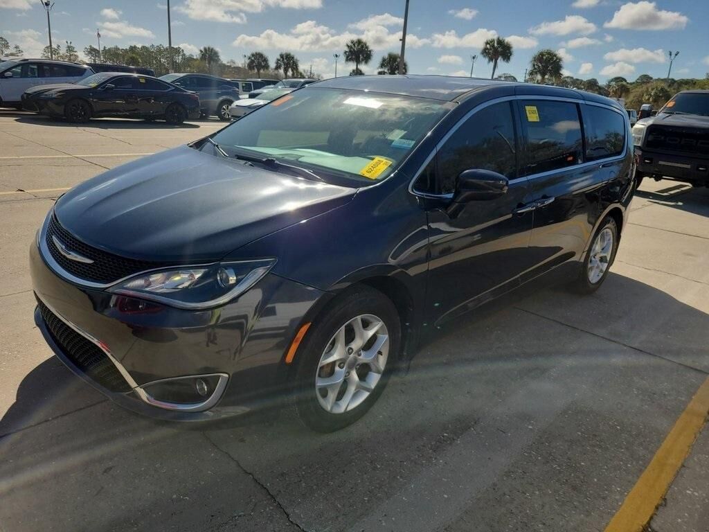 2020 CHRYSLER Pacifica