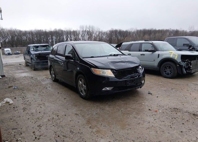 2013 HONDA Odyssey