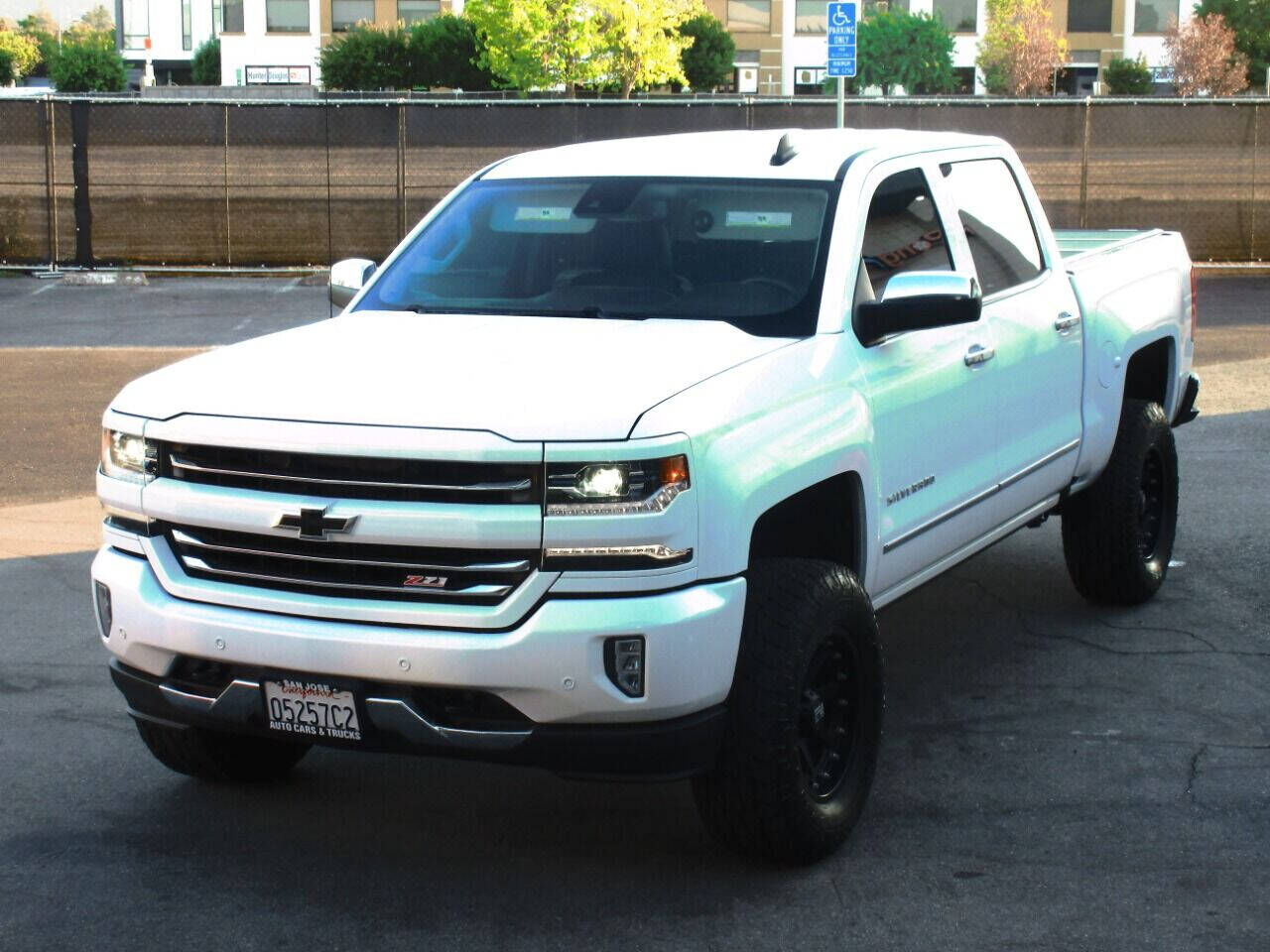 2017 CHEVROLET Silverado