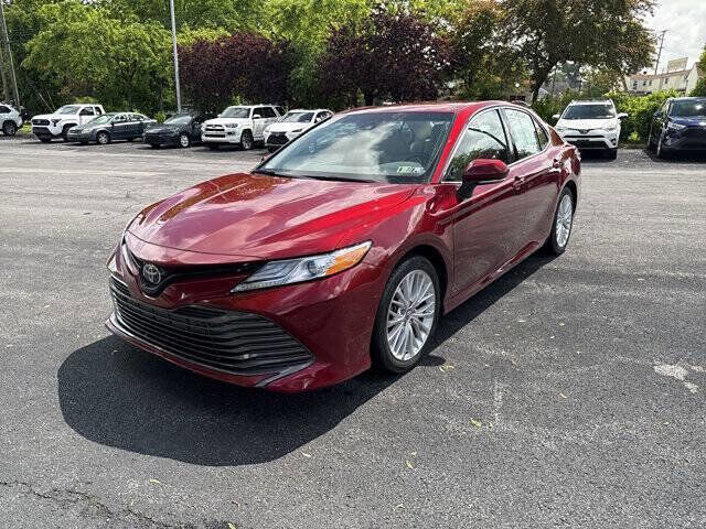 2018 TOYOTA Camry