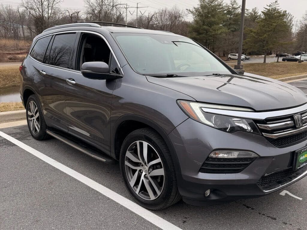 2017 HONDA Pilot