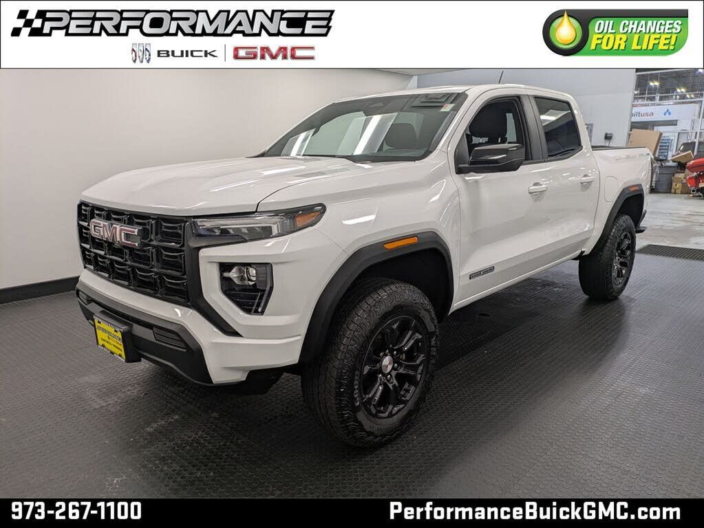 2023 GMC Canyon