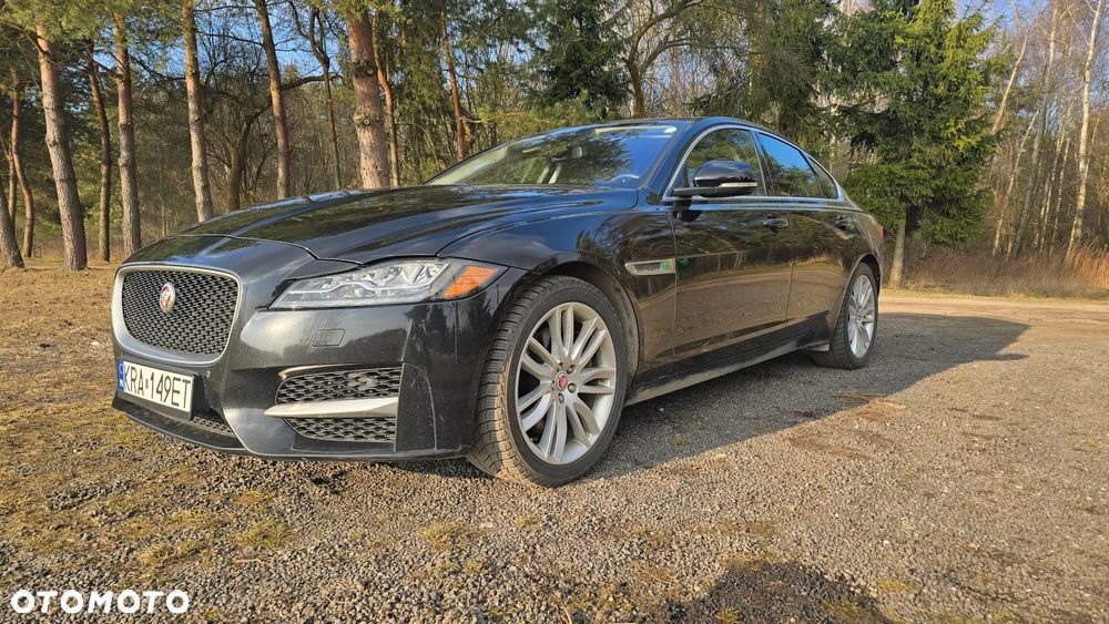 Jaguar XF