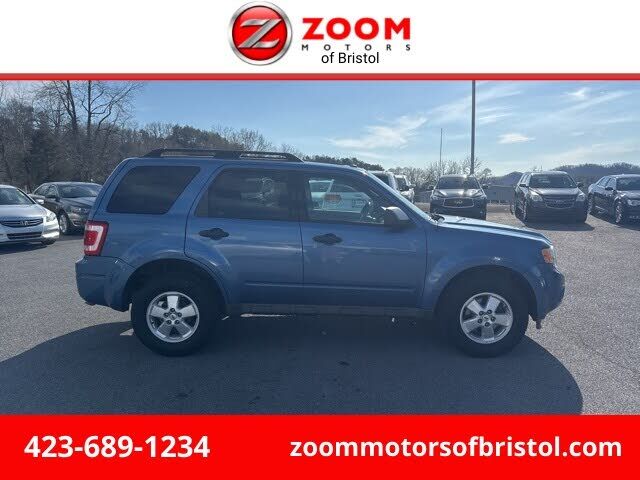 2010 FORD Escape