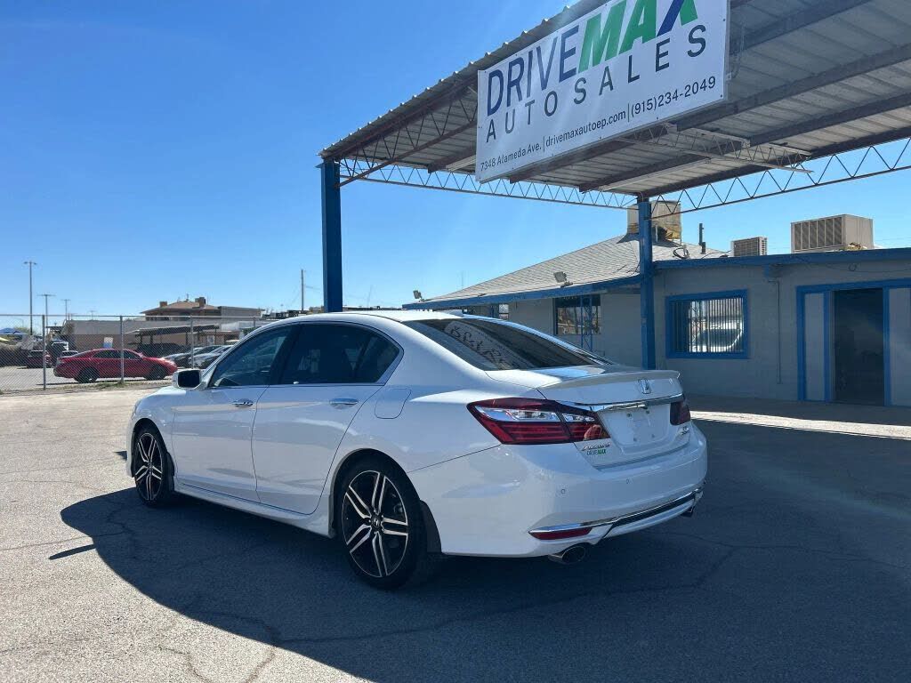 2016 HONDA Accord