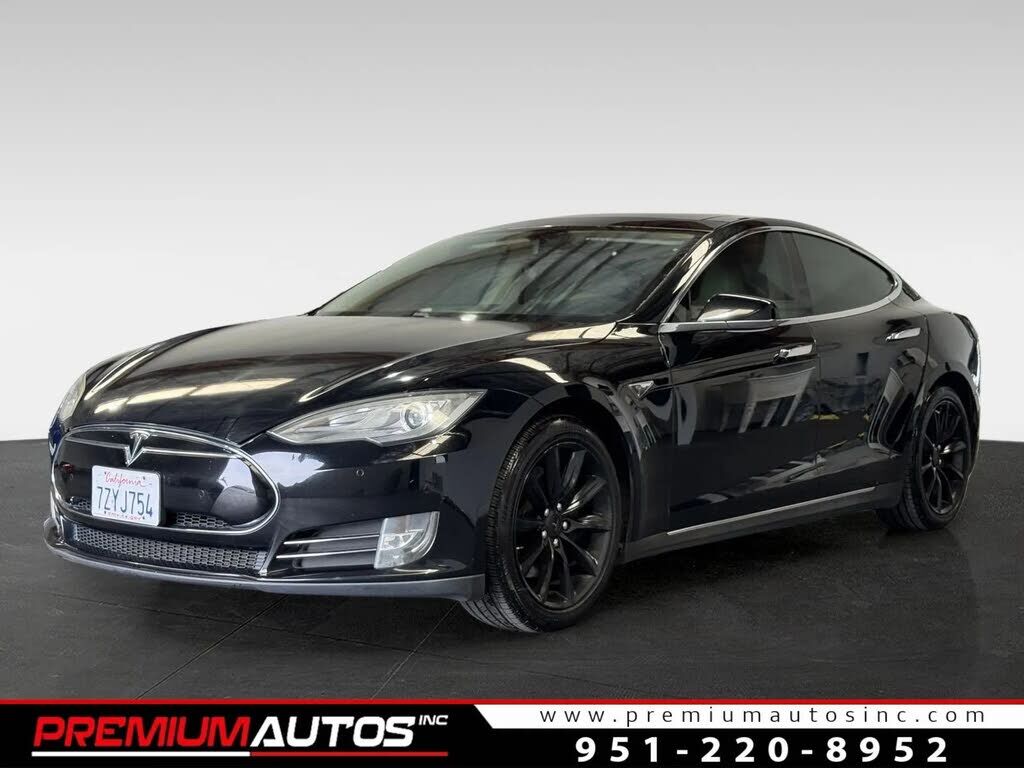 2014 TESLA Model S