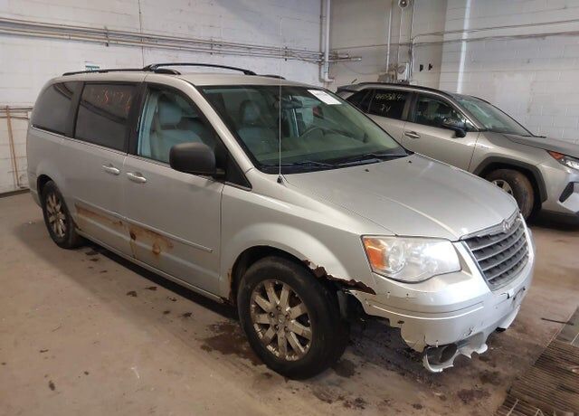 2008 CHRYSLER Town and Country
