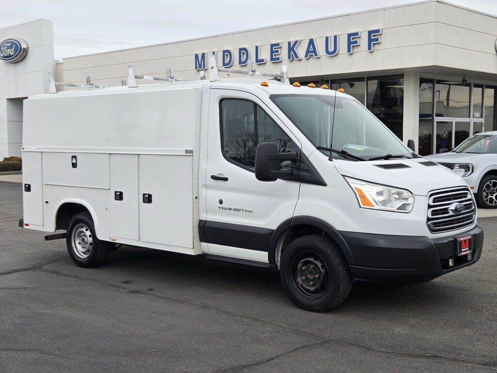 2017 FORD Transit