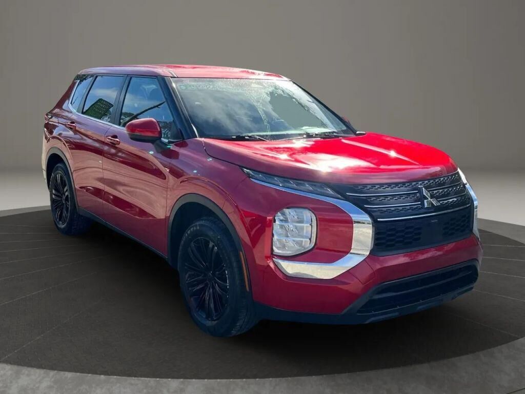 2022 MITSUBISHI Outlander