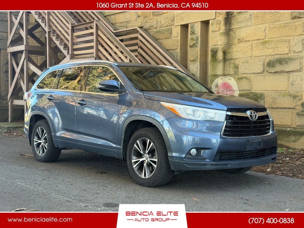2016 TOYOTA Highlander