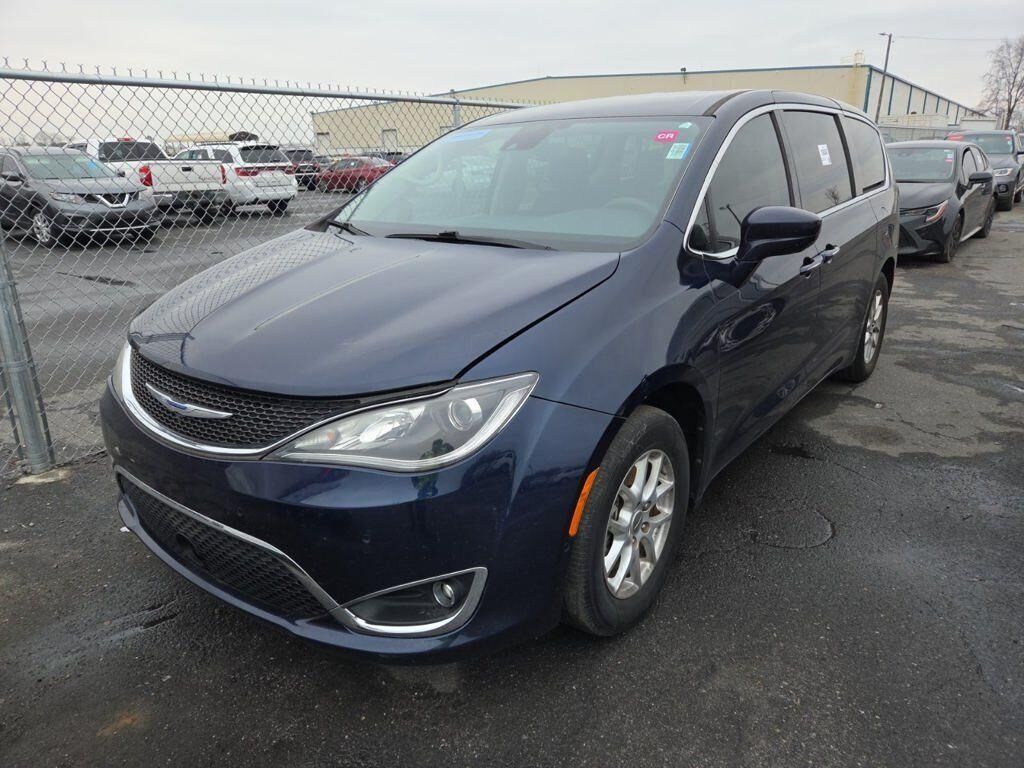 2020 CHRYSLER Pacifica