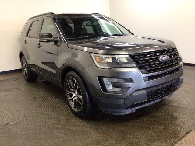 2017 FORD Explorer