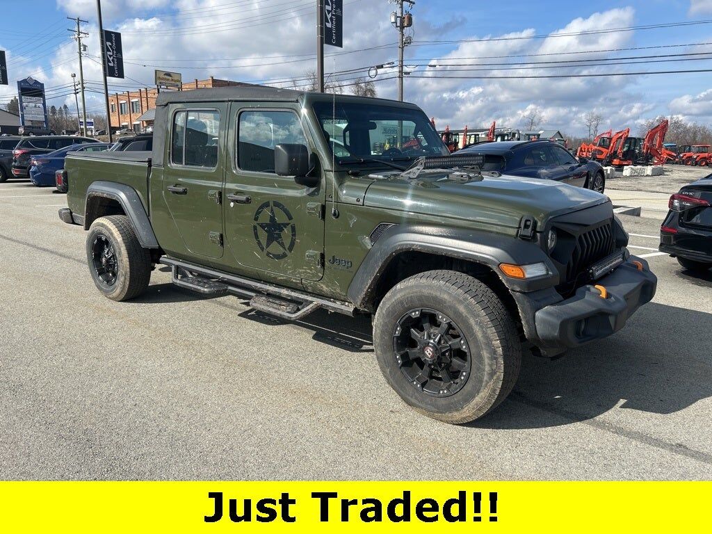 2022 JEEP Gladiator