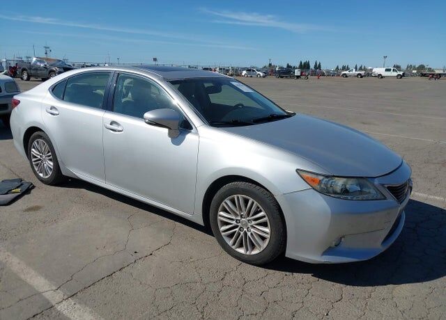2014 LEXUS ES