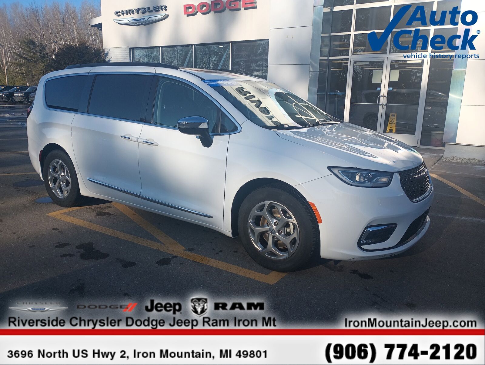 2023 CHRYSLER Pacifica