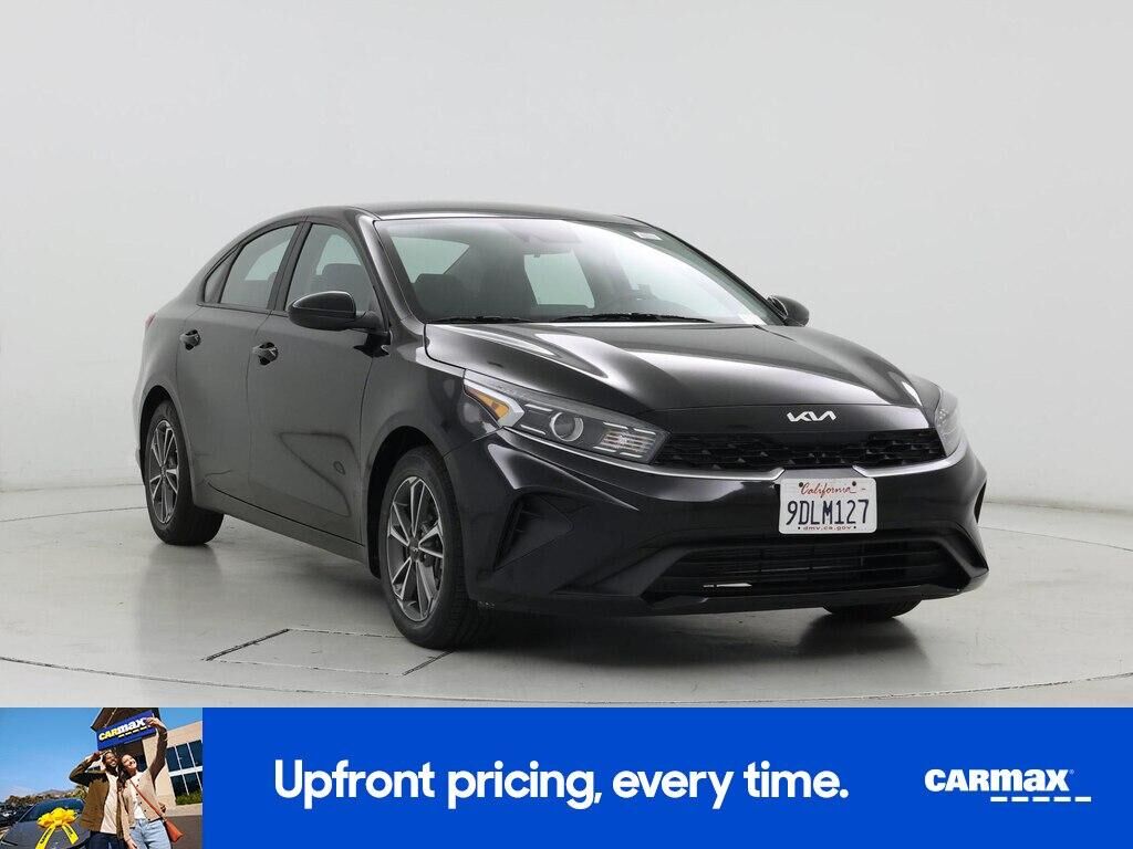 2023 KIA Forte