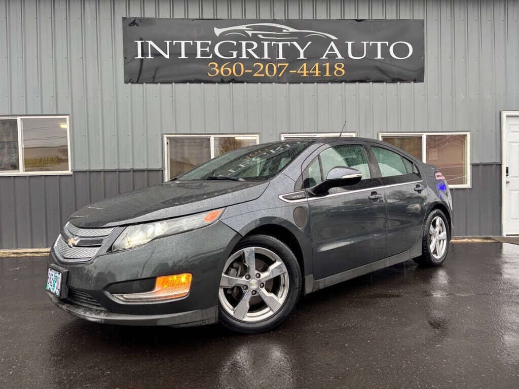 2013 CHEVROLET Volt