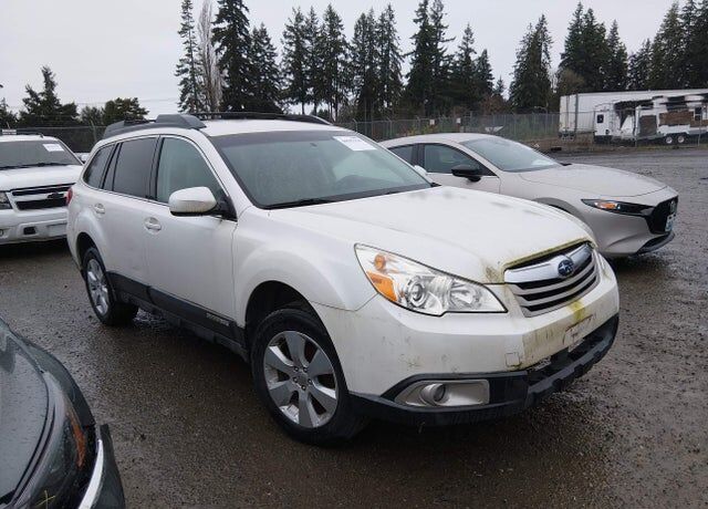 2010 SUBARU Outback