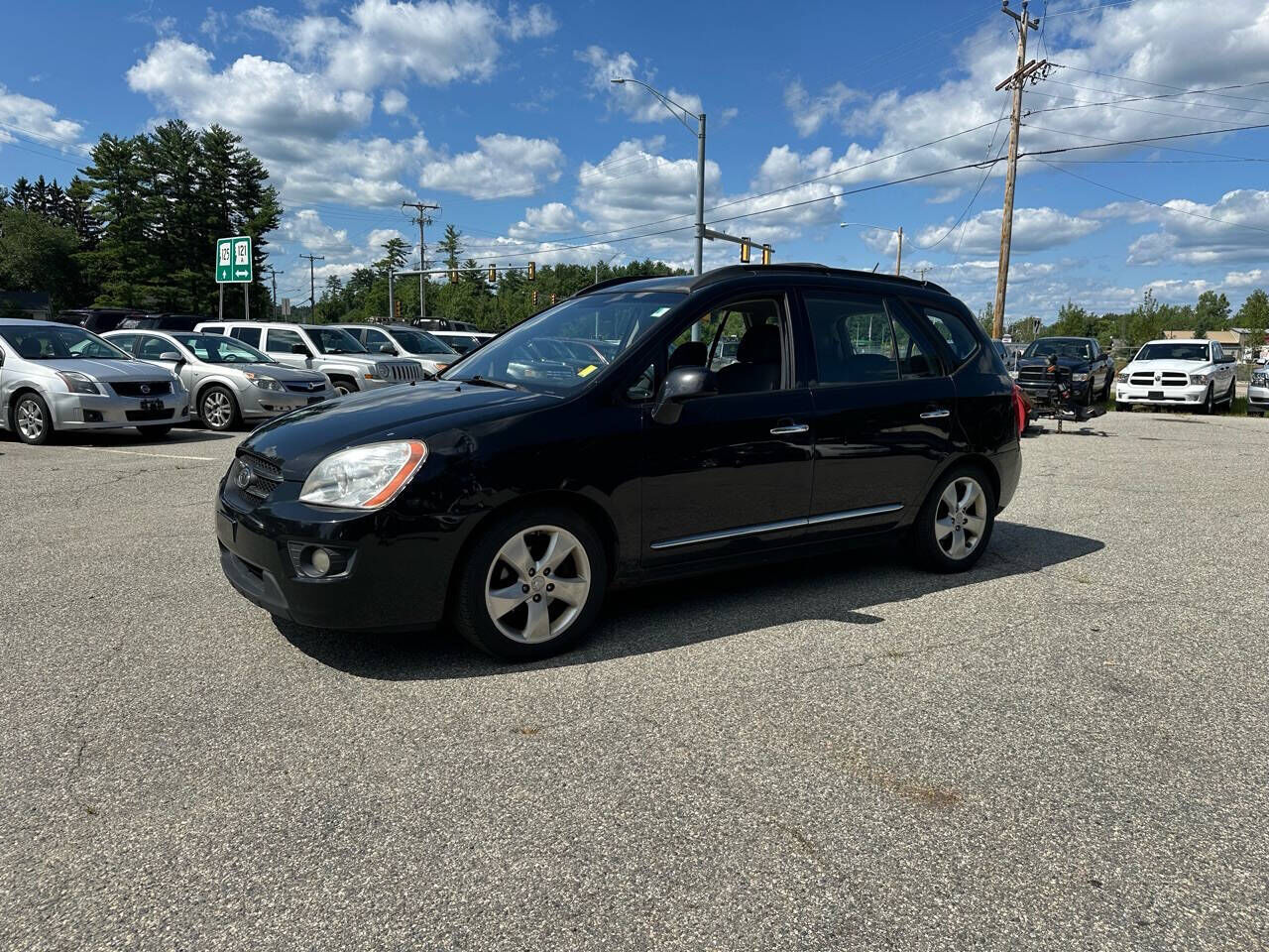2008 KIA Rondo