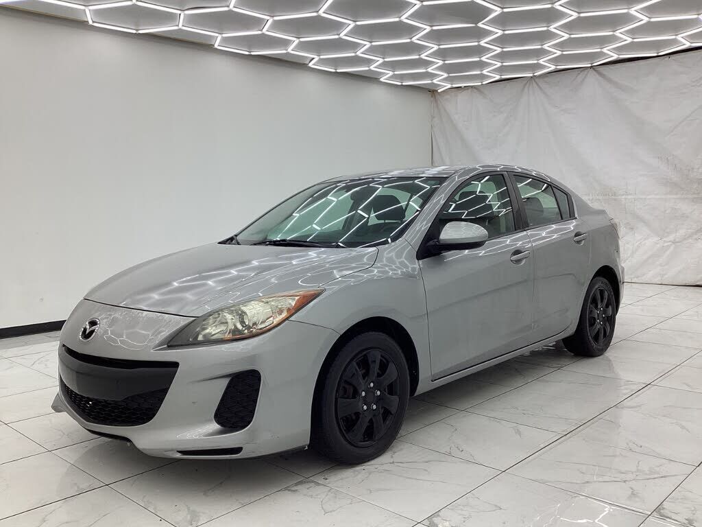 2013 MAZDA Mazda3